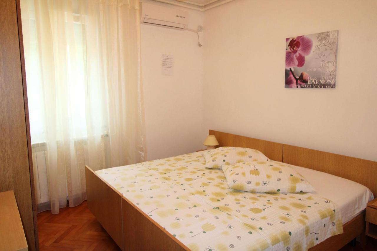 Apartment Valentina Ližnjan Exterior foto
